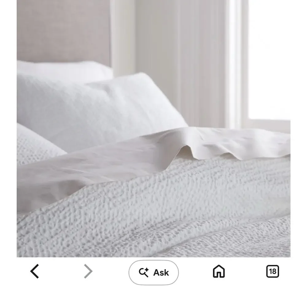 Quince Organic Luxe Honeycomb Full/Queen Duvet Cover White Button Closure NWOT